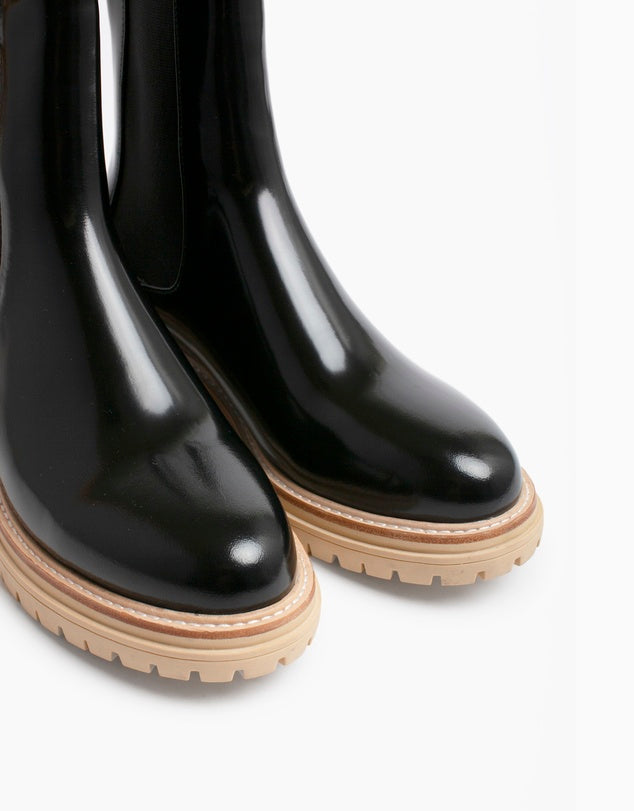 Oak Leather Boot in Black Shine