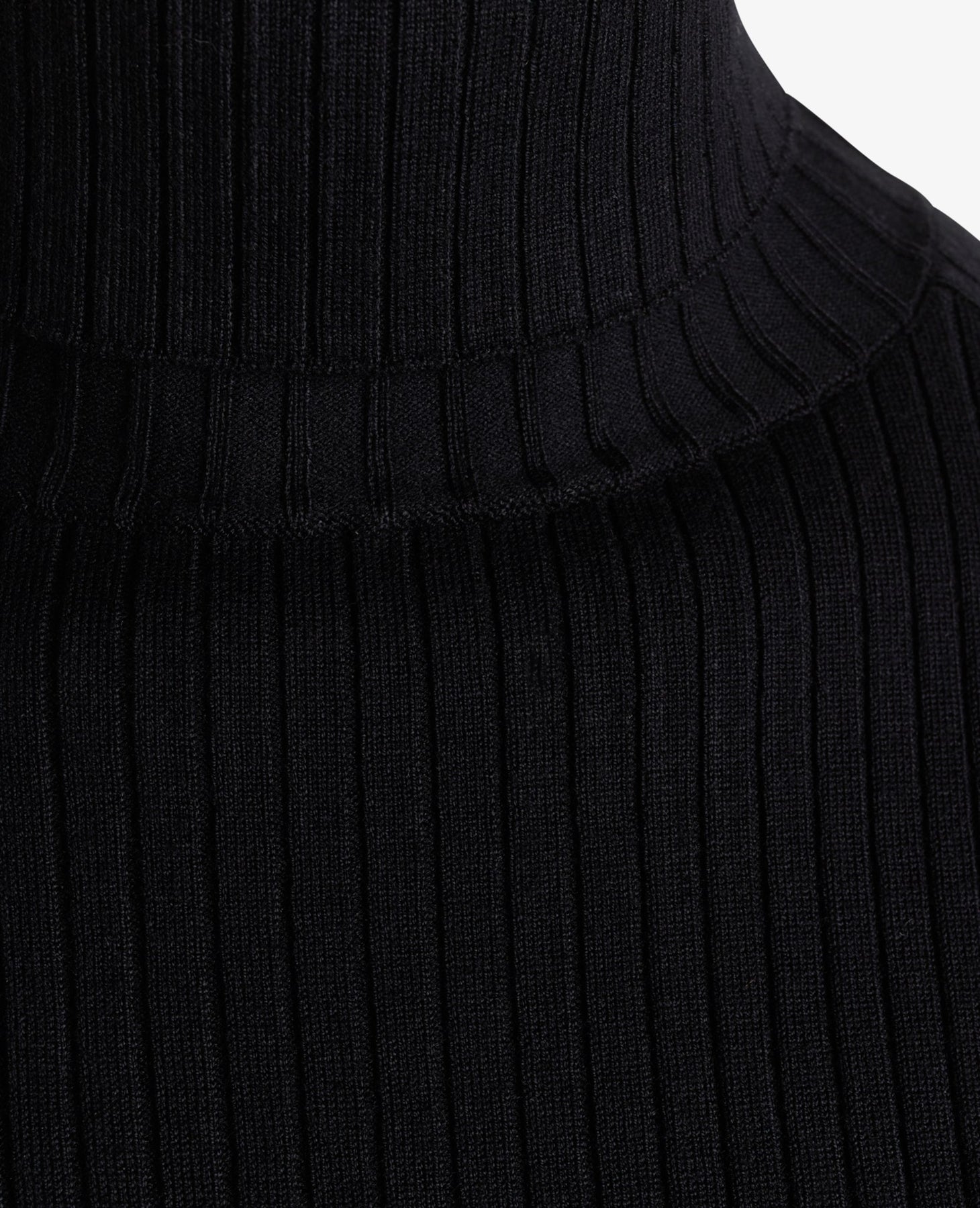 Essential Viscose Knit